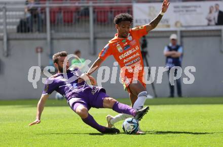 Fussball Bundesliga. SK Austria Klagenfurt gegen TSV Egger Glas Hartberg.  Kosmas Gkezos,  (Klagenfurt),  Ruben Fritzner Providence (Hartberg).  Klagenfurt, am 7.4.2024.
Foto: Kuess
www.qspictures.net
---
pressefotos, pressefotografie, kuess, qs, qspictures, sport, bild, bilder, bilddatenbank