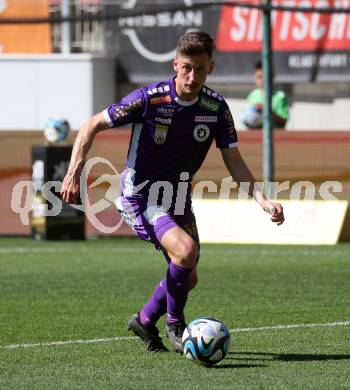 Fussball Bundesliga. SK Austria Klagenfurt gegen TSV Egger Glas Hartberg.  Till Schumacher (Klagenfurt). Klagenfurt, am 7.4.2024.
Foto: Kuess
www.qspictures.net
---
pressefotos, pressefotografie, kuess, qs, qspictures, sport, bild, bilder, bilddatenbank