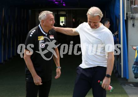 Fussball Bundesliga. SK Austria Klagenfurt gegen TSV Egger Glas Hartberg.  Trainer Peter Pacult,  (Klagenfurt), Trainer Markus Schopp  (Hartberg).  Klagenfurt, am 7.4.2024.
Foto: Kuess
www.qspictures.net
---
pressefotos, pressefotografie, kuess, qs, qspictures, sport, bild, bilder, bilddatenbank