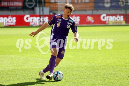 Fussball Bundesliga. SK Austria Klagenfurt gegen TSV Egger Glas Hartberg.  Christopher Wernitznig (Klagenfurt). Klagenfurt, am 7.4.2024.
Foto: Kuess
www.qspictures.net
---
pressefotos, pressefotografie, kuess, qs, qspictures, sport, bild, bilder, bilddatenbank