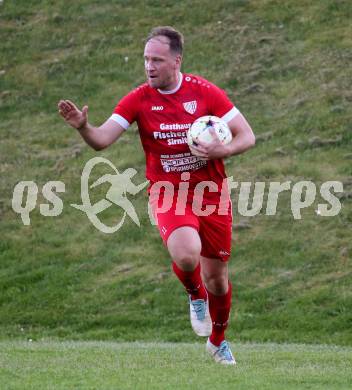 Fussball Unterliga Ost. Feldkirchen SV gegen Sirnitz.  Torjubel Daniel Krassnitzer  (Sirnitz). Feldkirchen, am 13.4.2024.
Foto: Kuess
www.qspictures.net
---
pressefotos, pressefotografie, kuess, qs, qspictures, sport, bild, bilder, bilddatenbank