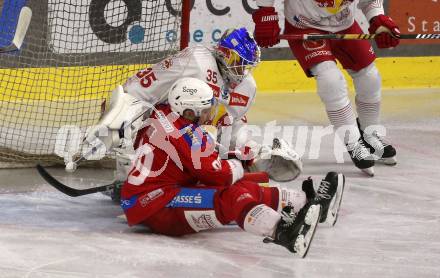 EBEL. Eishockey Bundesliga. EC KAC gegen Salzburg. Nikolaus Kraus,   (KAC), Atte Tolvanen  (Salzburg). Klagenfurt, am 19.4..2024.
Foto: Kuess
www.qspictures.net
---
pressefotos, pressefotografie, kuess, qs, qspictures, sport, bild, bilder, bilddatenbank