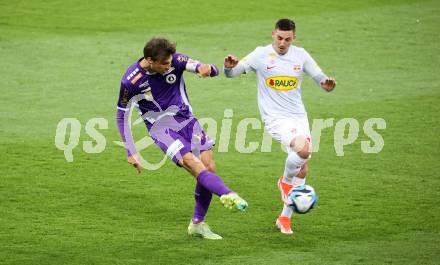 Fussball Bundesliga. SK Austria Klagenfurt gegen FC Red Bull Salzburg. Thorsten Mahrer,  (Klagenfurt),   Oscar Gloukh (Salzburg).  Klagenfurt, am 24.4.2024.
Foto: Kuess
www.qspictures.net
---
pressefotos, pressefotografie, kuess, qs, qspictures, sport, bild, bilder, bilddatenbank