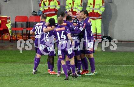 Fussball Bundesliga. SK Austria Klagenfurt gegen FC Red Bull Salzburg.  Torjubel Andrew Irving (Klagenfurt).  Klagenfurt, am 24.4.2024.
Foto: Kuess
www.qspictures.net
---
pressefotos, pressefotografie, kuess, qs, qspictures, sport, bild, bilder, bilddatenbank