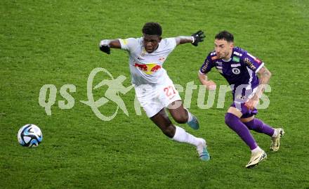 Fussball Bundesliga. SK Austria Klagenfurt gegen FC Red Bull Salzburg. Sinan Karweina,  (Klagenfurt),    Lucas Gourna-Douath (Salzburg).  Klagenfurt, am 24.4.2024.
Foto: Kuess
www.qspictures.net
---
pressefotos, pressefotografie, kuess, qs, qspictures, sport, bild, bilder, bilddatenbank