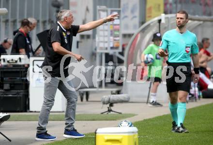 Fussball Bundesliga. SK Austria Klagenfurt gegen LASK.  Trainer Peter Pacult (Klagenfurt).  Klagenfurt, am 5.5.2024.
Foto: Kuess
www.qspictures.net
---
pressefotos, pressefotografie, kuess, qs, qspictures, sport, bild, bilder, bilddatenbank