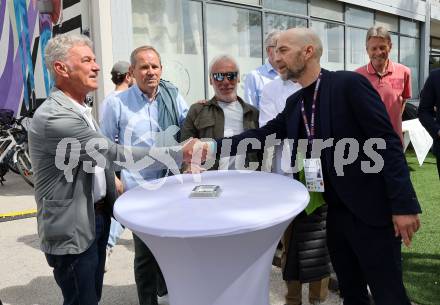 Fussball. SK Austria Klagenfurt. Einweihung Freddy-Hohenberger-Platz.  Hannes Haubitz, Werner Oberrisser, Guenther Gorenzel. Klagenfurt, 5.5.2024.
Foto: Kuess
www.qspictures.net
---
pressefotos, pressefotografie, kuess, qs, qspictures, sport, bild, bilder, bilddatenbank