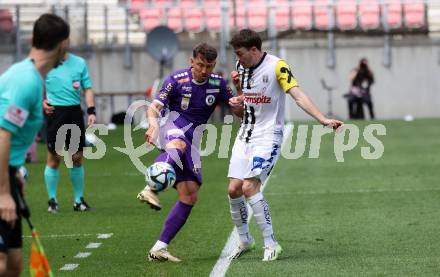 Fussball Bundesliga. SK Austria Klagenfurt gegen LASK.  Christopher Wernitznig, (Klagenfurt),   Florian Flecker (LASK).  Klagenfurt, am 5.5.2024.
Foto: Kuess
www.qspictures.net
---
pressefotos, pressefotografie, kuess, qs, qspictures, sport, bild, bilder, bilddatenbank