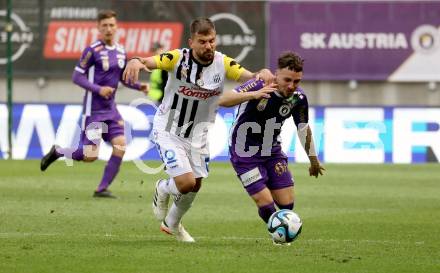 Fussball Bundesliga. SK Austria Klagenfurt gegen LASK.  Sinan Karweina, (Klagenfurt), Filip Stojkovic   (LASK).  Klagenfurt, am 5.5.2024.
Foto: Kuess
www.qspictures.net
---
pressefotos, pressefotografie, kuess, qs, qspictures, sport, bild, bilder, bilddatenbank