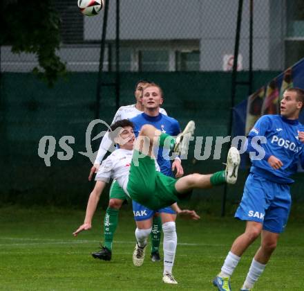 Fussball. Kaerntner Liga. Donau gegen SAK. Julian Nico Horr  (Donau),  Toni Dullnig (SAK).  Klagenfurt, 8.5.2024.
Foto: Kuess
www.qspictures.net
---
pressefotos, pressefotografie, kuess, qs, qspictures, sport, bild, bilder, bilddatenbank