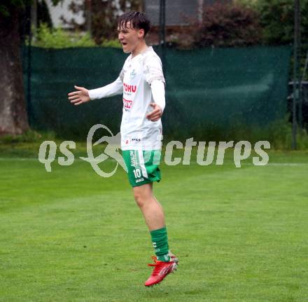 Fussball. Kaerntner Liga. Donau gegen SAK.  Torjubel Maximilian Trappitsch (Donau).  Klagenfurt, 8.5.2024.
Foto: Kuess
www.qspictures.net
---
pressefotos, pressefotografie, kuess, qs, qspictures, sport, bild, bilder, bilddatenbank