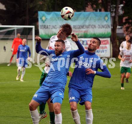 Fussball. Kaerntner Liga. Donau gegen SAK. Leo Petzner  (Donau), 
Kristjan Sredojevic, Hrvoje Jakovljevic (SAK).  Klagenfurt, 8.5.2024.
Foto: Kuess
www.qspictures.net
---
pressefotos, pressefotografie, kuess, qs, qspictures, sport, bild, bilder, bilddatenbank