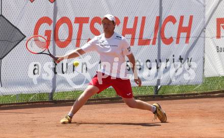 Tennis. Bundesliga. Patrick Ofner (Strassburg). Strassburg, 25.5.2024.
Foto: Kuess
---
pressefotos, pressefotografie, kuess, qs, qspictures, sport, bild, bilder, bilddatenbank