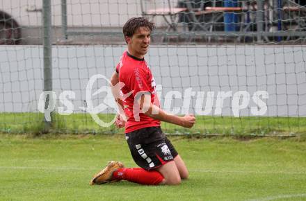 Fussball 1. KLasse C. Friesach gegen Ludmannsdorf. Torjubel Markus Partl   (Ludmannsdorf). Friesach, am 25.5.2024.
Foto: Kuess
www.qspictures.net
---
pressefotos, pressefotografie, kuess, qs, qspictures, sport, bild, bilder, bilddatenbank