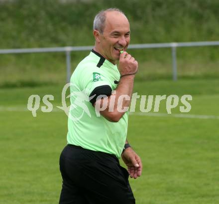 Fussball Unterliga West. Admira Villach gegen Lind.   Schiedsrichter Thomas Christian Schmautz
Villach, am 1.6.2024.
Foto: Kuess
www.qspictures.net
---
pressefotos, pressefotografie, kuess, qs, qspictures, sport, bild, bilder, bilddatenbank