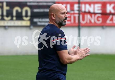 Fussball Frauen. Kaerntner Liga. Oberes Play Off. SK Austria Klagenfurt gegen SC St. Veit. Trainer Dejan Stosic  (St. Veit).  KLagenfurt, am 2.6.2024.
Foto: Kuess
www.qspictures.net
---
pressefotos, pressefotografie, kuess, qs, qspictures, sport, bild, bilder, bilddatenbank