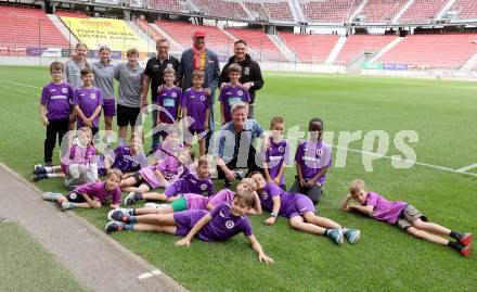 Fussball Frauen. Kaerntner Liga. Oberes Play Off. SK Austria Klagenfurt gegen SC St. Veit. Manfred Mertel, Kai Schoppitsch, Arno Arthofer.  KLagenfurt, am 2.6.2024.
Foto: Kuess
www.qspictures.net
---
pressefotos, pressefotografie, kuess, qs, qspictures, sport, bild, bilder, bilddatenbank