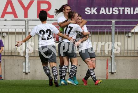 Fussball Frauen. Kaerntner Liga. Oberes Play Off. SK Austria Klagenfurt gegen SC St. Veit. Torjubel Michelle Claudia Terkl, Alissa Lamzari   (St. Veit).  KLagenfurt, am 2.6.2024.
Foto: Kuess
www.qspictures.net
---
pressefotos, pressefotografie, kuess, qs, qspictures, sport, bild, bilder, bilddatenbank
