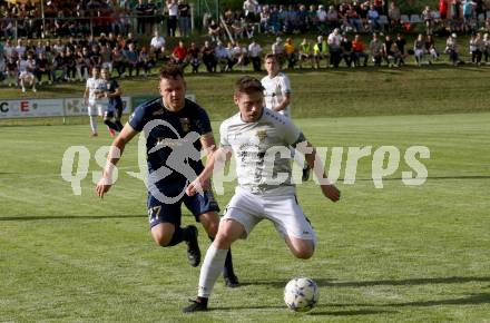 Fussball. KFV Cup. Koettmannsdorf gegen Grafenstein.  Nace Erzen  (Koettmannsdorf),  Thomas Wallner  (Grafenstein). Koettmannsdorf, am 4.6.2024.
Foto: Kuess
www.qspictures.net
---
pressefotos, pressefotografie, kuess, qs, qspictures, sport, bild, bilder, bilddatenbank