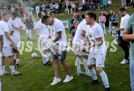 Fussball. KFV Cup. Koettmannsdorf gegen Grafenstein.   Jubel   (Koettmannsdorf),    Koettmannsdorf, am 4.6.2024.
Foto: Kuess
www.qspictures.net
---
pressefotos, pressefotografie, kuess, qs, qspictures, sport, bild, bilder, bilddatenbank