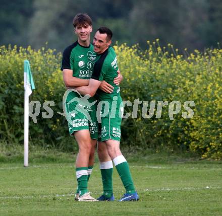 Fussball Kaerntner Liga. Velden gegen Lendorf. Torjubel David Feichter, Christian Kautz  (Lendorf). St. Egyden, am 7.6.2024.
Foto: Kuess
www.qspictures.net
---
pressefotos, pressefotografie, kuess, qs, qspictures, sport, bild, bilder, bilddatenbank