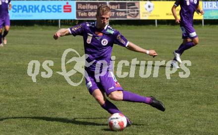 Fussball Testspiel. SK Austria Klagenfurt gegen Leoben.  Christopher Cvetko (Klagenfurt). Glanegg, am 17.7.2024.
Foto: Kuess
www.qspictures.net
---
pressefotos, pressefotografie, kuess, qs, qspictures, sport, bild, bilder, bilddatenbank