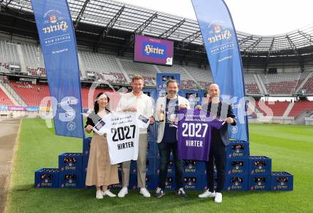 Fussball Bundesliga. SK Austria Klagenfurt. Peer Jaekel, Guenther Gorenzel.. Klagenfurt, am 20.6.2024.
Foto: Kuess
www.qspictures.net
---
pressefotos, pressefotografie, kuess, qs, qspictures, sport, bild, bilder, bilddatenbank