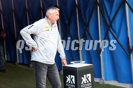 Fussball Bundesliga.  SK Austria Klagenfurt gegen TSV Egger Glas Hartberg .   Trainer Peter Pacult (Klagenfurt). Klagenfurt, am 21.9.2024.
Foto: Kuess
www.qspictures.net
---
pressefotos, pressefotografie, kuess, qs, qspictures, sport, bild, bilder, bilddatenbank