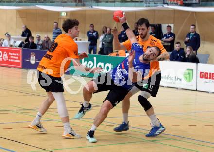 Handball Bundesliga. SC Ferlach gegen HSG Holding Graz.  Leban Patrik  (Ferlach),  Schranz Kilian,  Albek Joszef  (Graz).  Ferlach, am 23.11.2024.
Foto: Kuess
www.qspictures.net
---
pressefotos, pressefotografie, kuess, qs, qspictures, sport, bild, bilder, bilddatenbank
