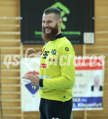 Handball Bundesliga. SC Ferlach gegen HSG Holding Graz. Micha Martin Konecny (Ferlach).. Ferlach, am 23.11.2024.
Foto: Kuess
www.qspictures.net
---
pressefotos, pressefotografie, kuess, qs, qspictures, sport, bild, bilder, bilddatenbank