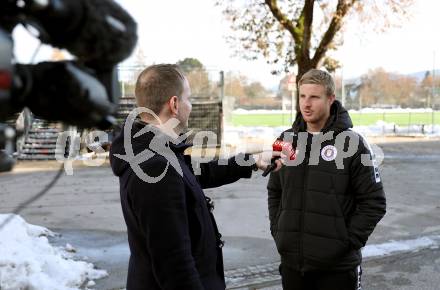 Fussball Bundesliga. Pressekonferenz. SK Austria Klagenfurt. Christian Rosenzopf, Martin Hinteregger. Klagenfurt, am 26.11.2024.
Foto: Kuess
---
pressefotos, pressefotografie, kuess, qs, qspictures, sport, bild, bilder, bilddatenbank