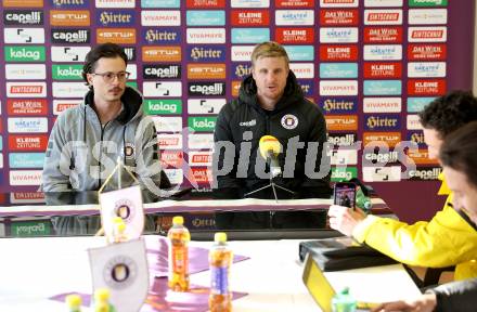 Fussball Bundesliga. Pressekonferenz. SK Austria Klagenfurt. Marco Walter, Martin Hinteregger. Klagenfurt, am 26.11.2024.
Foto: Kuess
---
pressefotos, pressefotografie, kuess, qs, qspictures, sport, bild, bilder, bilddatenbank