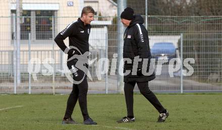 Fussball Bundesliga. Training SK Austria Klagenfurt. Martin Hinteregger, Trainer Peter Pacult. Klagenfurt, am 26.11.2024.
Foto: Kuess
---
pressefotos, pressefotografie, kuess, qs, qspictures, sport, bild, bilder, bilddatenbank