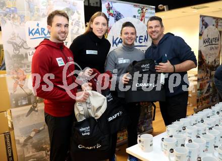 Kaernten Sport. Package Uebergabe.  Stefan Heincz, Marijana Delic, Kevin Kronewetter, Stefan Weitensfelder. Klagenfurt, 3.12.2024.
Foto: Kuess
---
pressefotos, pressefotografie, kuess, qs, qspictures, sport, bild, bilder, bilddatenbank