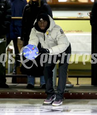 Fussball Bundesliga. Stockschiessen. SK  Austria Klagenfurt. Solomon Bonnah.  Launsdorf,  am 11.12.2024.
Foto: Kuess
www.qspictures.net
---
pressefotos, pressefotografie, kuess, qs, qspictures, sport, bild, bilder, bilddatenbank