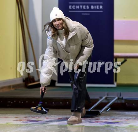 Fussball Bundesliga. Stockschiessen. SK  Austria Klagenfurt.  Launsdorf,  am 11.12.2024.
Foto: Kuess
www.qspictures.net
---
pressefotos, pressefotografie, kuess, qs, qspictures, sport, bild, bilder, bilddatenbank