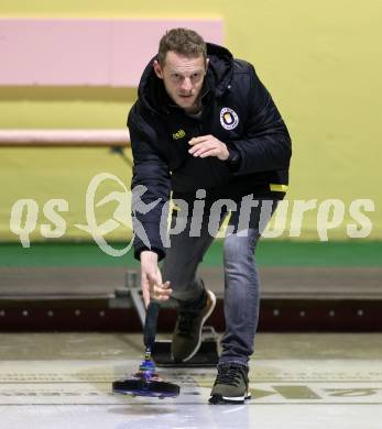 Fussball Bundesliga. Stockschiessen. SK  Austria Klagenfurt. Florian Rabensteiner. Launsdorf,  am 11.12.2024.
Foto: Kuess
www.qspictures.net
---
pressefotos, pressefotografie, kuess, qs, qspictures, sport, bild, bilder, bilddatenbank