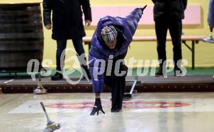 Fussball Bundesliga. Stockschiessen. SK  Austria Klagenfurt. Dikeni-Rafid Salifou.  Launsdorf,  am 11.12.2024.
Foto: Kuess
www.qspictures.net
---
pressefotos, pressefotografie, kuess, qs, qspictures, sport, bild, bilder, bilddatenbank