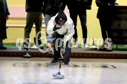 Fussball Bundesliga. Stockschiessen. SK  Austria Klagenfurt .Solomon Bonnah. Launsdorf,  am 11.12.2024.
Foto: Kuess
www.qspictures.net
---
pressefotos, pressefotografie, kuess, qs, qspictures, sport, bild, bilder, bilddatenbank