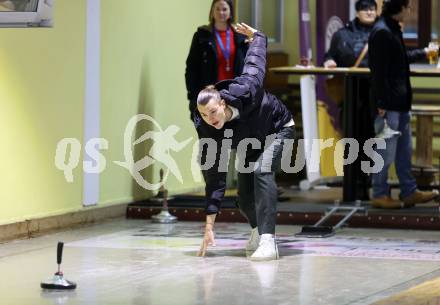 Fussball Bundesliga. Stockschiessen. SK  Austria Klagenfurt. Niklas Szerencsi. Launsdorf,  am 11.12.2024.
Foto: Kuess
www.qspictures.net
---
pressefotos, pressefotografie, kuess, qs, qspictures, sport, bild, bilder, bilddatenbank