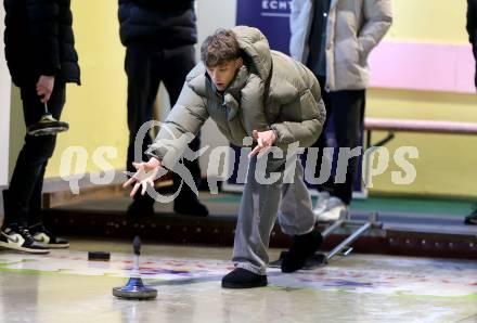 Fussball Bundesliga. Stockschiessen. SK  Austria Klagenfurt . Launsdorf,  am 11.12.2024.
Foto: Kuess
www.qspictures.net
---
pressefotos, pressefotografie, kuess, qs, qspictures, sport, bild, bilder, bilddatenbank