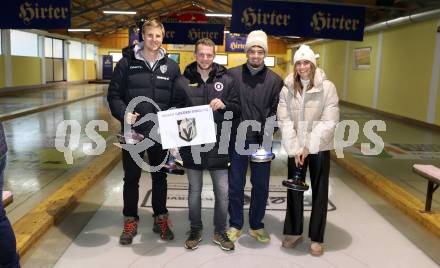 Fussball Bundesliga. Stockschiessen. SK  Austria Klagenfurt .Martin Hinteregger, Floria Rabensteiner, Ben Bobzien. Launsdorf,  am 11.12.2024.
Foto: Kuess
www.qspictures.net
---
pressefotos, pressefotografie, kuess, qs, qspictures, sport, bild, bilder, bilddatenbank
