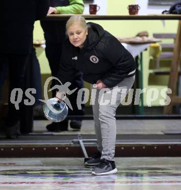 Fussball Bundesliga. Stockschiessen. SK  Austria Klagenfurt. Stefanie Grun. Launsdorf,  am 11.12.2024.
Foto: Kuess
www.qspictures.net
---
pressefotos, pressefotografie, kuess, qs, qspictures, sport, bild, bilder, bilddatenbank