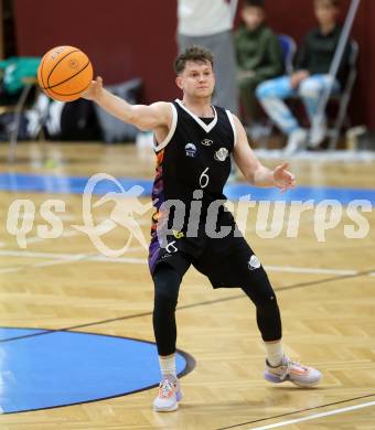 Basketball 2. Liga 2024/2025. Grunddurchgang 12. Runde.  KOS Celovec gegen Vienna United.   David Wrumnig (Vienna United). Klagenfurt, am 14.12.2024.
Foto: Kuess


---
pressefotos, pressefotografie, kuess, qs, qspictures, sport, bild, bilder, bilddatenbank