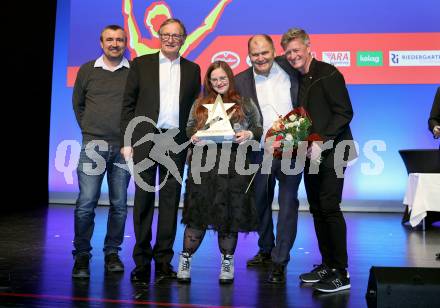 Nacht des Sports. Sportlergala. Markus Auer, Franz Klammer, Elena Winkler (Special Olympic), Herbert Waldner (Riedergarten), Arno Arthofer.. Villach, am 21.12.2024.
Foto: Kuess
www.qspictures.net
---
pressefotos, pressefotografie, kuess, qs, qspictures, sport, bild, bilder, bilddatenbank