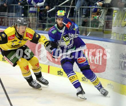 Eishockey ICE Bundesliga. VSV gegen HC Pustertal Woelfe.  Maximilian Rebernig (VSV).  Austin Michael Osmanski  (Pustertal). Villach, am 26.12.2024.
Foto: Kuess
---
pressefotos, pressefotografie, kuess, qs, qspictures, sport, bild, bilder, bilddatenbank
