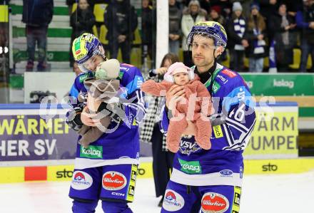 Eishockey ICE Bundesliga. VSV gegen HC Pustertal Woelfe.  Alex Wall, Thomas Vallant (VSV). Villach, am 26.12.2024.
Foto: Kuess
---
pressefotos, pressefotografie, kuess, qs, qspictures, sport, bild, bilder, bilddatenbank