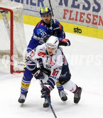 Eishockey ICE Bundesliga. VSV gegen Szkesfehervar,    Thomas Vallant  (VSV), Gergoe Ambrus (Fehervar). Villach, am 1.1.2025
Foto: Kuess
---
pressefotos, pressefotografie, kuess, qs, qspictures, sport, bild, bilder, bilddatenbank