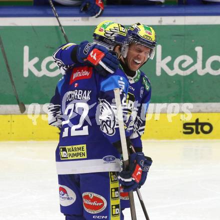 Eishockey ICE Bundesliga. VSV gegen Szkesfehervar,   Torjubel Nikita Scherbak, Philipp Lindner (VSV). Villach, am 1.1.2025
Foto: Kuess
---
pressefotos, pressefotografie, kuess, qs, qspictures, sport, bild, bilder, bilddatenbank