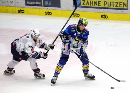 Eishockey ICE Bundesliga. VSV gegen Szkesfehervar,    Philipp Lindner (VSV), Istvan Bartalis (Fehervar).. Villach, am 1.1.2025
Foto: Kuess
---
pressefotos, pressefotografie, kuess, qs, qspictures, sport, bild, bilder, bilddatenbank